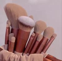 Кисти для макияжа нежно-бежевого цвета набор 13 предметов