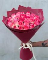 Букет из 25 розовых роз "Джумилия" / Радуга Букет