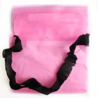Универсальный водонепроницаемый чехол-сумка для смартфонов и пр. розового цвета