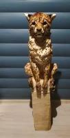 Гепард скульптура из дерева
